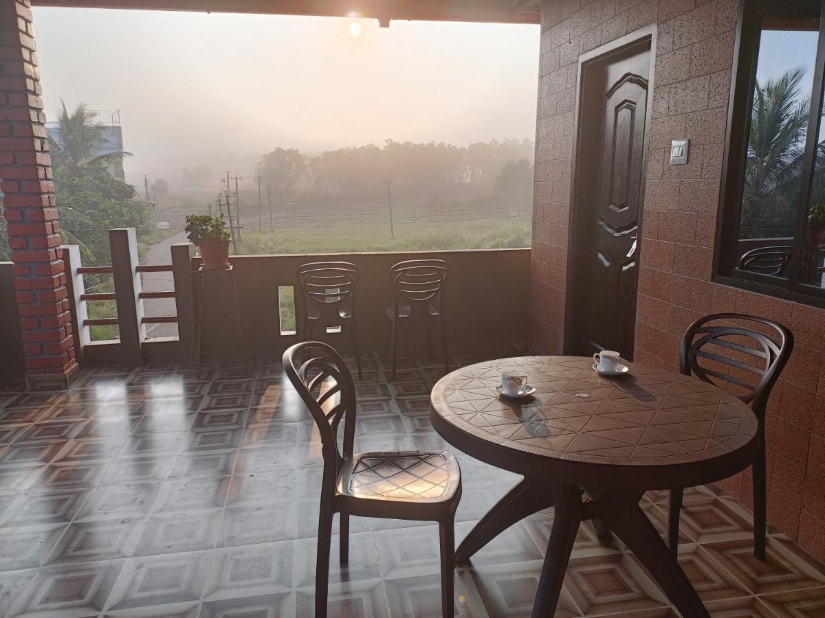 Maanyatha Home Stay Manipal Dış mekan fotoğraf